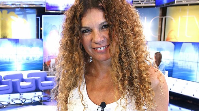 Angie Cárdenas