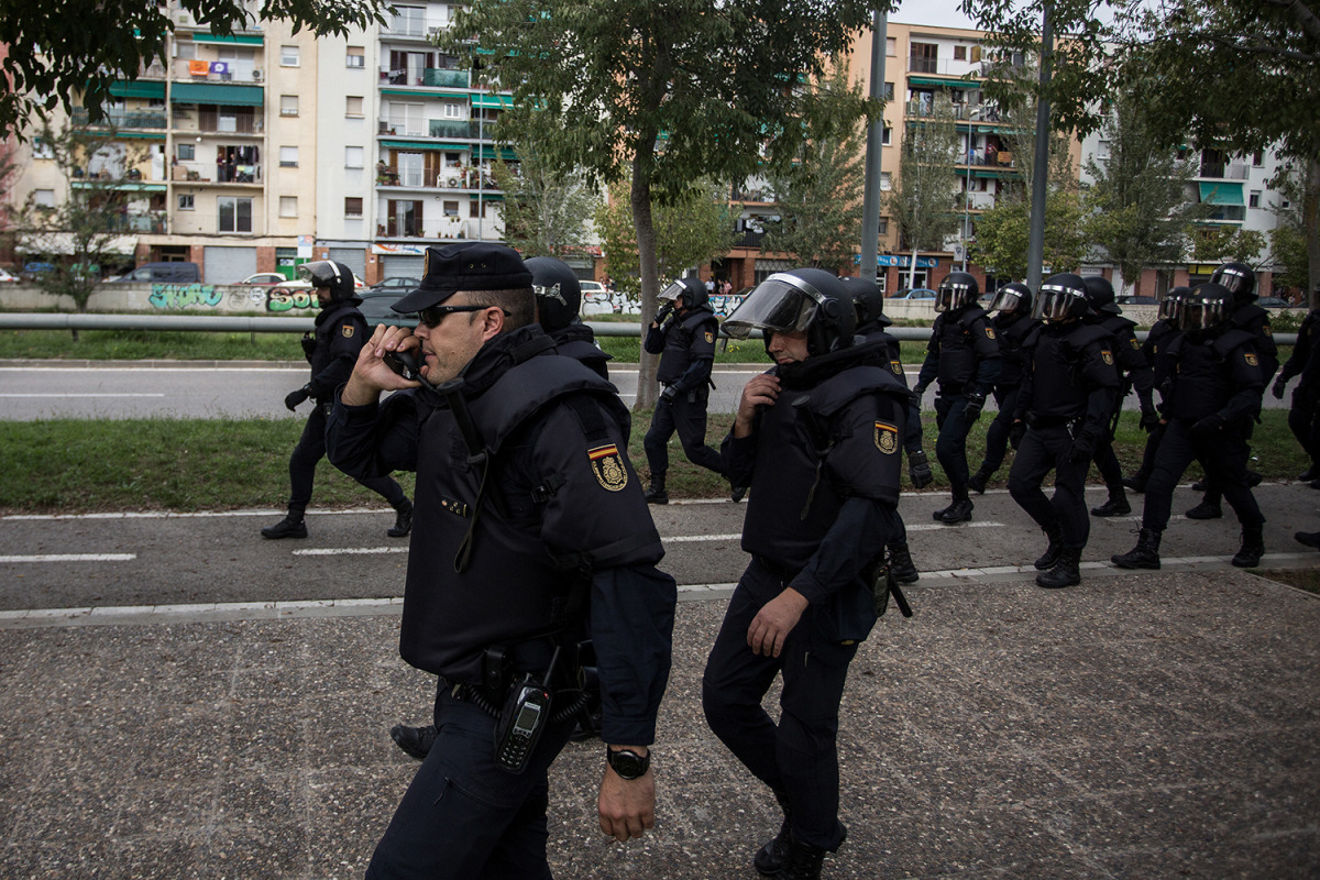 Una imatge d'agents de la policia espanyola/ Carles Palacio
