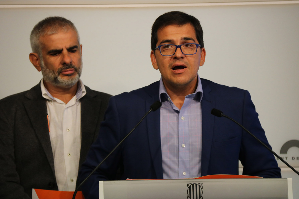 El diputat de Cs José María Espejo-Saavedra acompanyat pel portaveu de la formació Carlos Carrizosa/ Guillem Roset