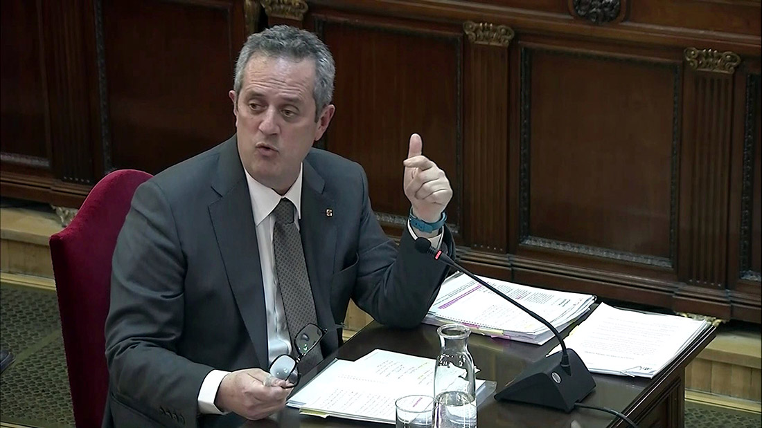 Joaquim Forn responent les preguntes del fiscal en el judici de l'1-O