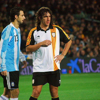 Carles Puyol amb la samarreta de la selecció catalana de futbol