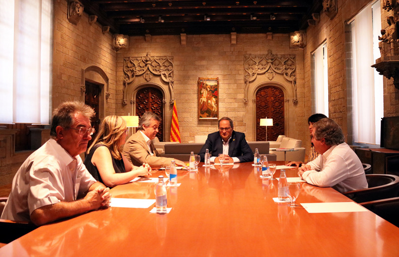 La reunió del president de la Generalitat, Quim Torra, amb membres de la Crida Nacional al Palau