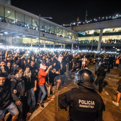 Imatge de la protesta convocada a l'aeroport de Barcelona pel 'Tsunami Democràtic'