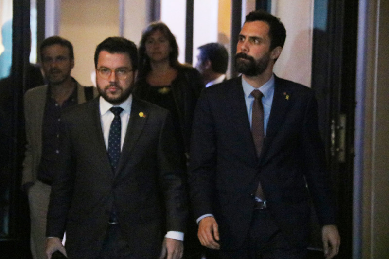 El vicepresident del Govern, Pere Aragonès, i el president del Parlament, Roger Torrent