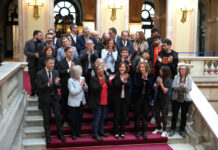 Aprovada la llei pionera que regula el lloguer de temporada i impedeix esquivar el topall als preus